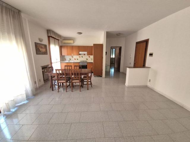 Appartamento in vendita a Sud-Ovest, Brenzone
