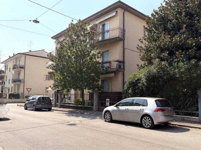 Appartamento in vendita a Sud-Ovest, Brenzone