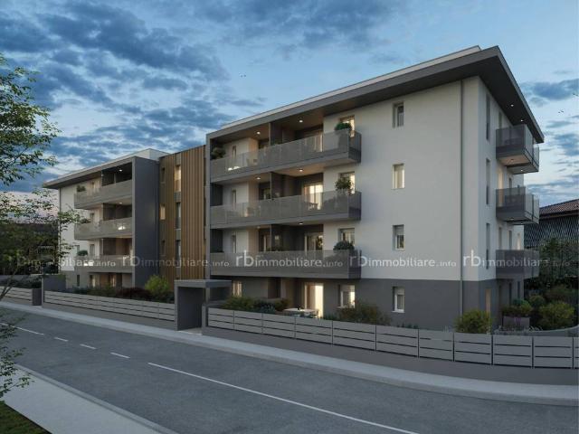 Appartamento in vendita a Sud, Brenzone