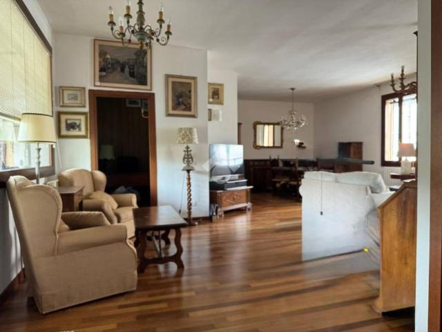 Appartamento in vendita a Nord-Ovest, Brenzone