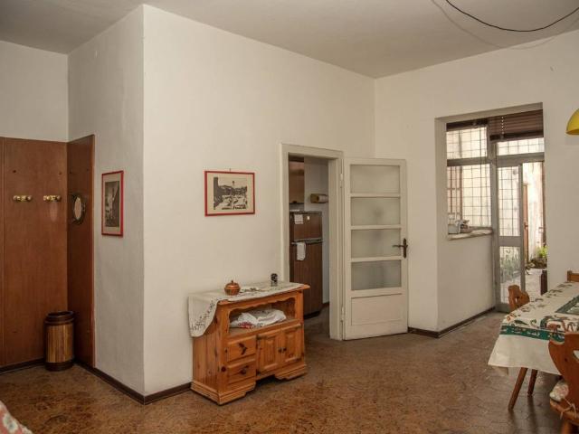 Appartamento in vendita a Sud-Ovest, Brenzone