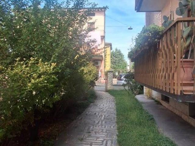 Appartamento in vendita a Palazzina, Brenzone