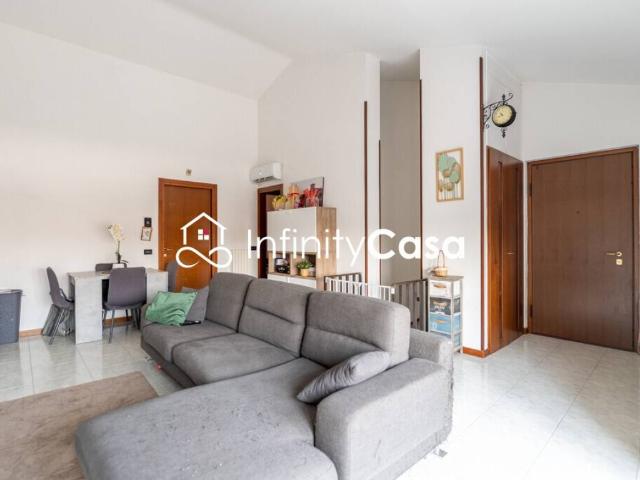 Appartamento in vendita a Sud-Ovest, Brenzone