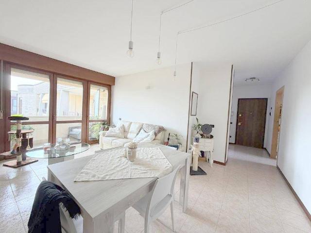 Appartamento in vendita a Sud-Ovest, Brenzone