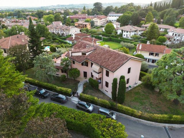 Appartamento in vendita a Santa Cristina, Verona