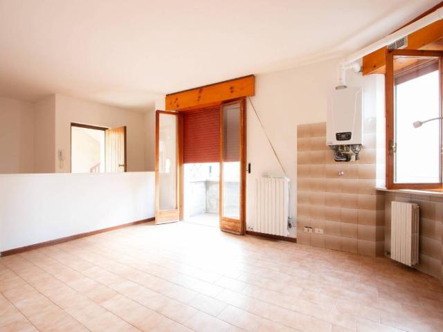 Appartamento in vendita a Santa Lucia, Verona