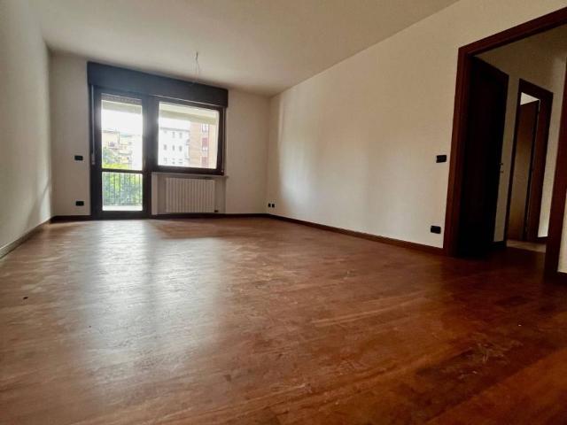 Appartamento in vendita a San Felice Extra, Brenzone