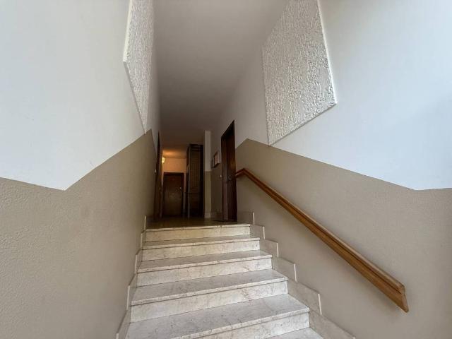 Appartamento in vendita a Sud-Est, Brenzone