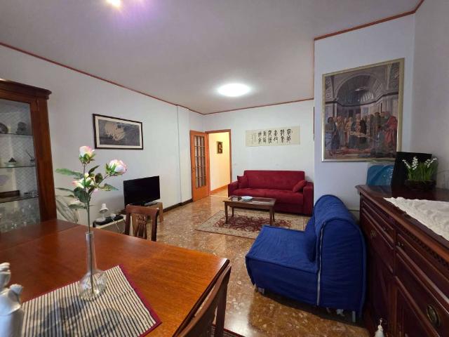 Appartamento in vendita a Ovest, Brenzone