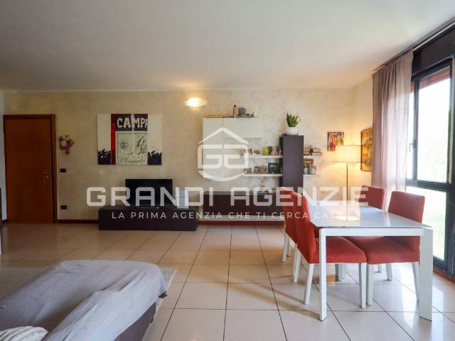 Appartamento in vendita a Ovest, Brenzone