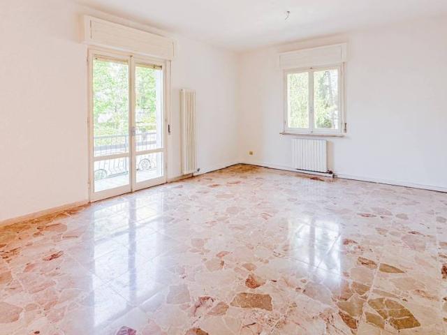 Appartamento in vendita a Valdonega, Verona