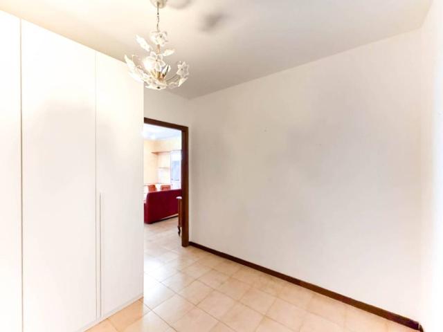 Appartamento in vendita a Nord-Est, Brenzone
