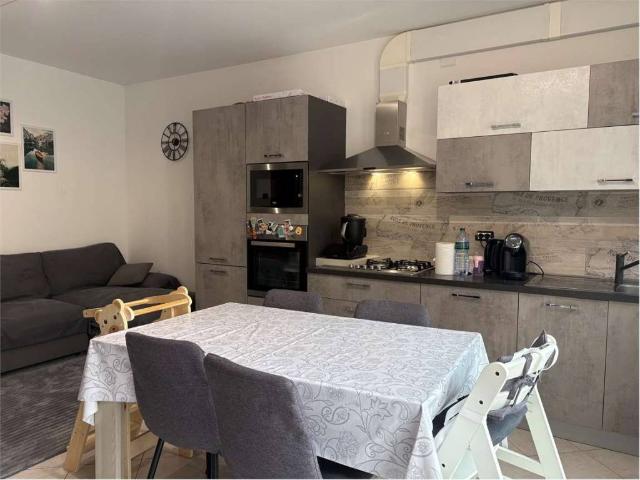 Appartamento in vendita a Sud, Brenzone
