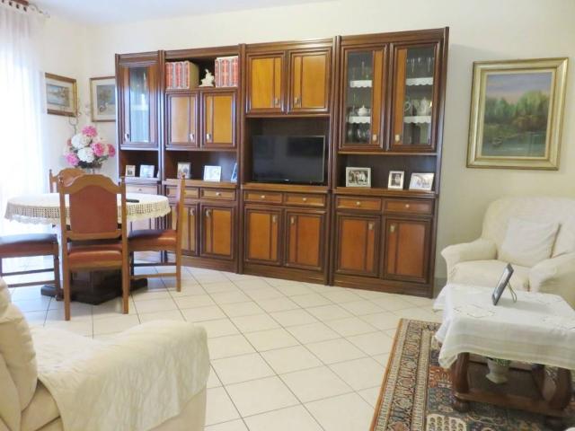 Appartamento in vendita a Palazzina, Brenzone