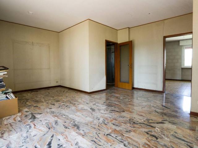 Appartamento in vendita a Ovest, Brenzone