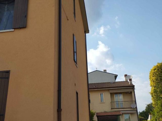 Appartamento in vendita a Nord-Ovest, Brenzone