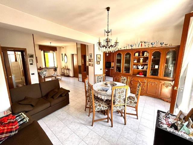 Appartamento in vendita a Sud-Ovest, Brenzone