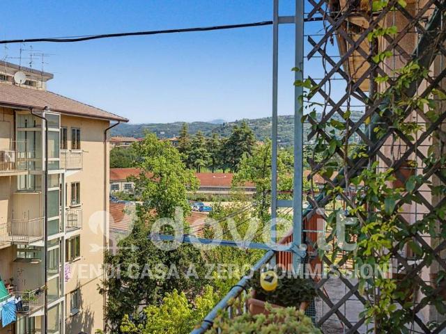 Appartamento in vendita a Centro storico, Brenzone