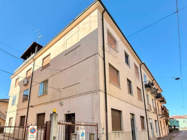 Appartamento in vendita a Sud-Ovest, Brenzone