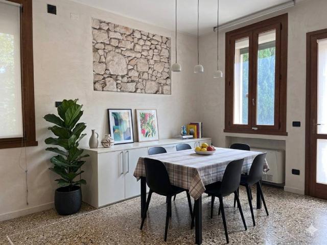 Appartamento in vendita a Nord-Ovest, Brenzone