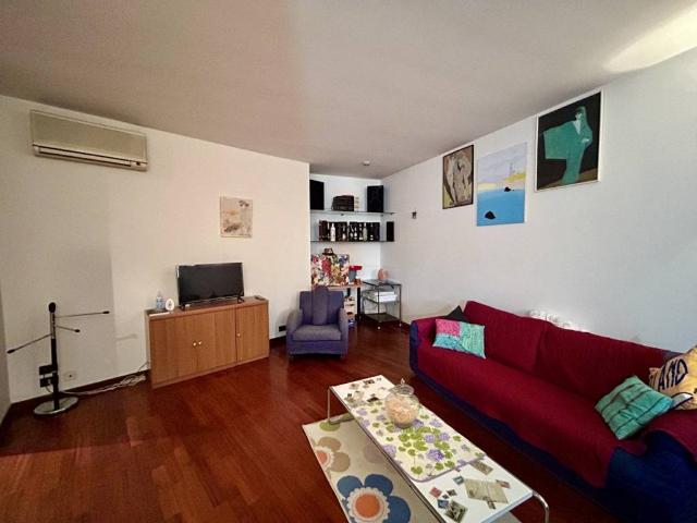 Appartamento in vendita a Sud, Brenzone