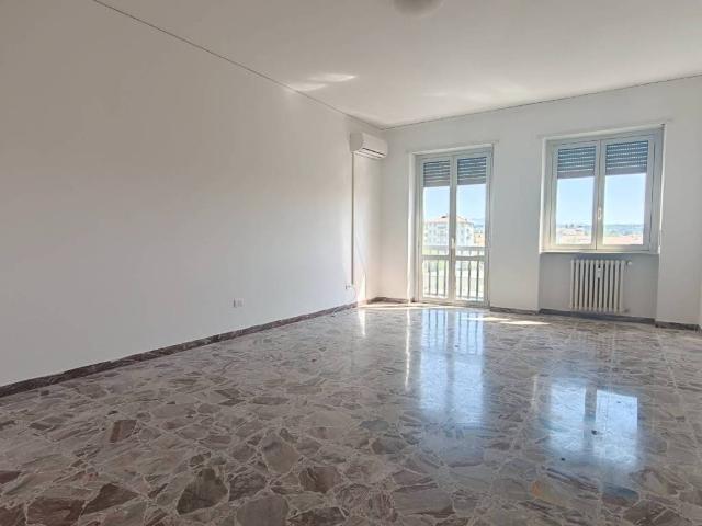 Appartamento in vendita a Ovest, Brenzone