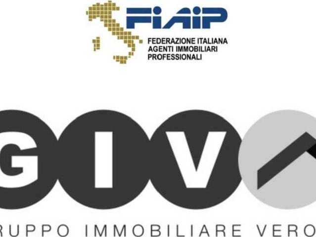 Appartamento in vendita a Centro storico, Brenzone