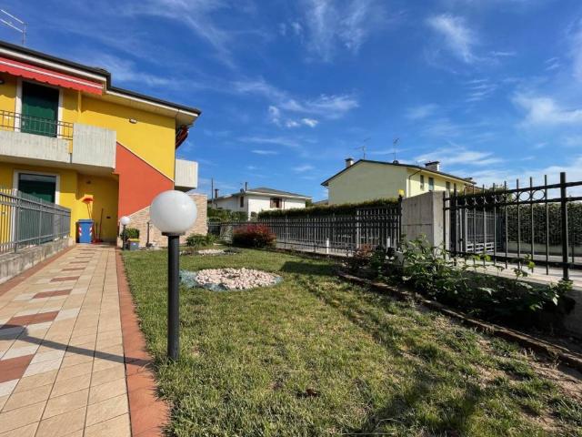 Appartamento in vendita a Veronella, Veneto