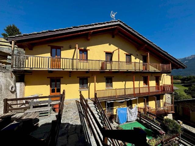 Appartamento in vendita a Verrayes, Aosta