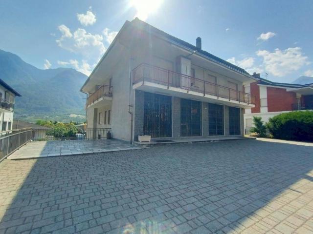 Appartamento in vendita a Torille, Verres