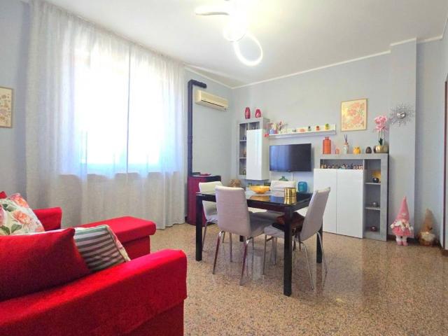 Appartamento in vendita a Verretto, Lombardia