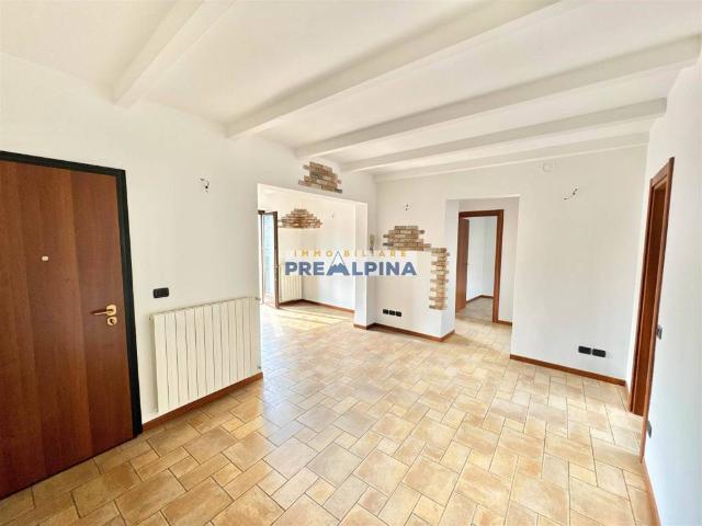 Appartamento in vendita a Semonte, Vertova