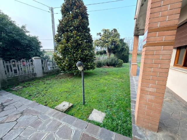 Appartamento in vendita a Vescovana, Veneto