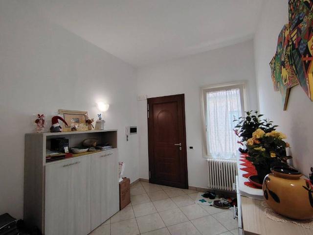 Appartamento in vendita a Vescovana, Veneto