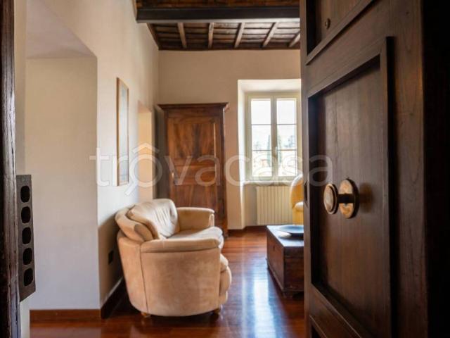 Appartamento in vendita a Madonna del Ponte, Vetralla