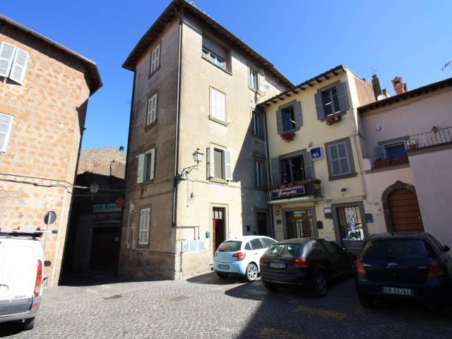 Appartamento in vendita a Madonna del Ponte, Vetralla
