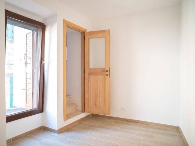Appartamento in vendita a Madonna del Ponte, Vetralla