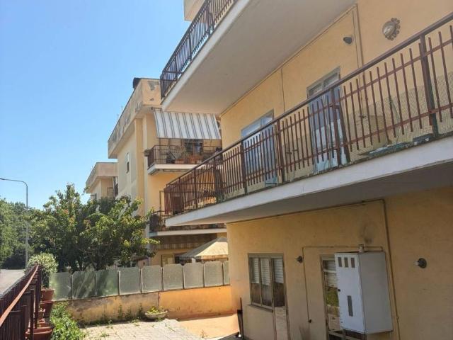 Appartamento in vendita a Madonna del Ponte, Vetralla