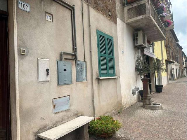 Appartamento in vendita a Madonna del Ponte, Vetralla