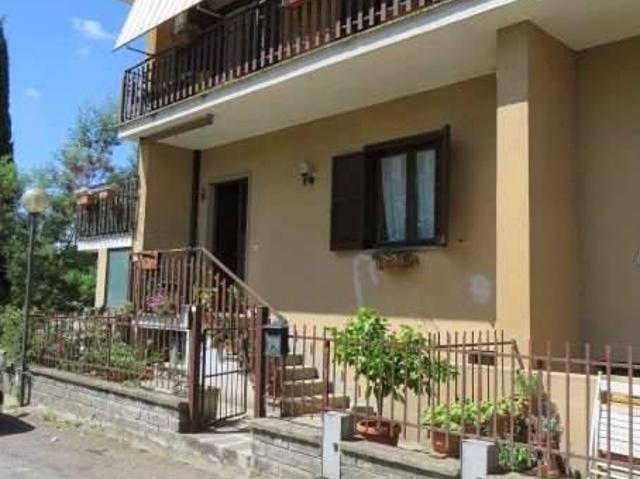 Appartamento in vendita a Vetralla, Lazio