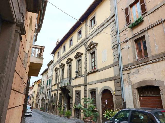 Appartamento in vendita a Madonna del Ponte, Vetralla
