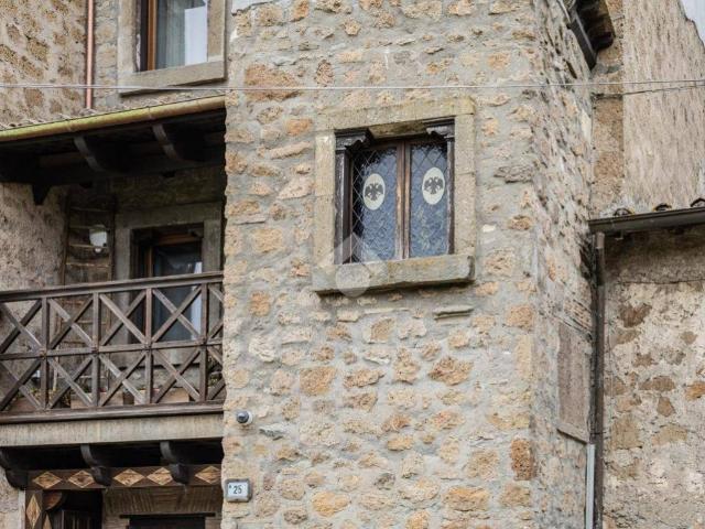 Appartamento in vendita a Le Valli, Vetralla