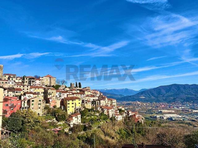 Appartamento in vendita a Vezzano Inferiore, Vezzano Ligure