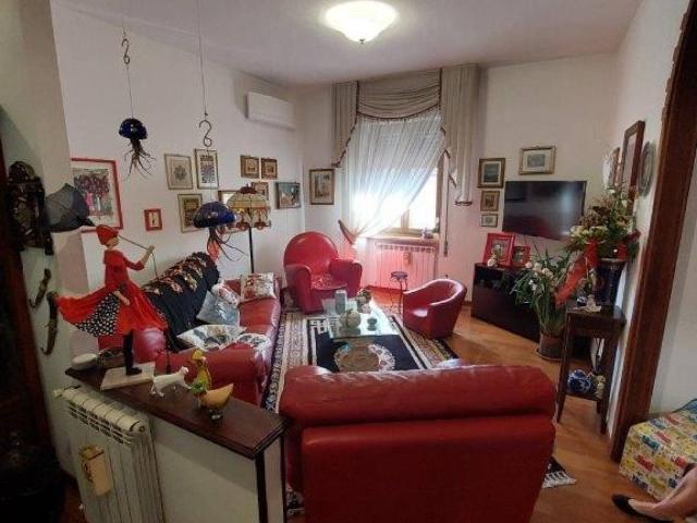 Appartamento in vendita a Prati di Vezzano, Vezzano Ligure