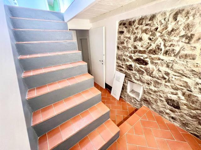 Appartamento in vendita a Prati di Vezzano, Vezzano Ligure