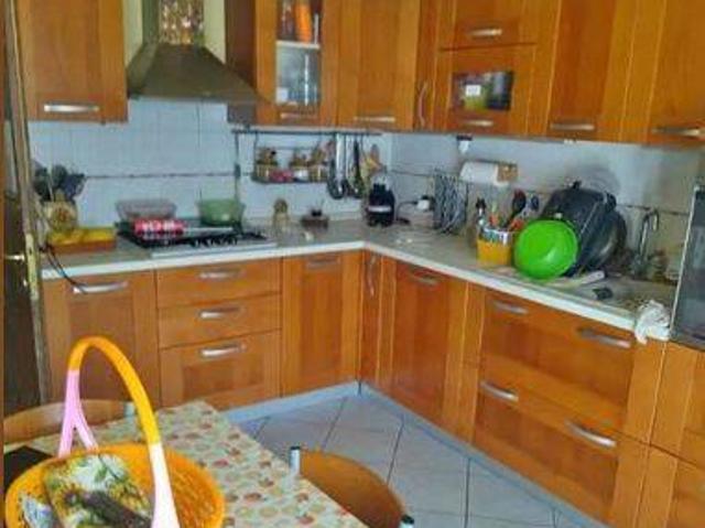 Appartamento in vendita a Vezzano Ligure, Liguria