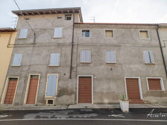 Appartamento in vendita a Colline Matildiche, Re