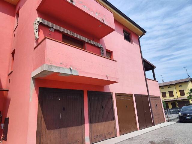 Appartamento in vendita a Viadana, Lombardia