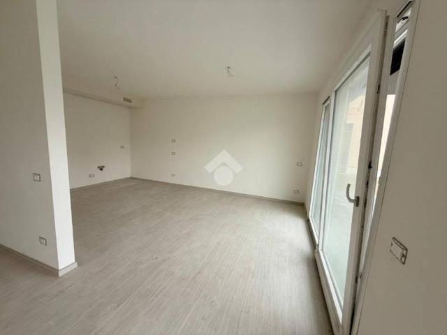 Appartamento in vendita a Viadana, Mantova