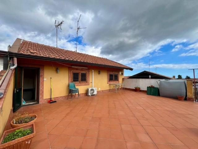 Appartamento in vendita a Viagrande, Sicilia